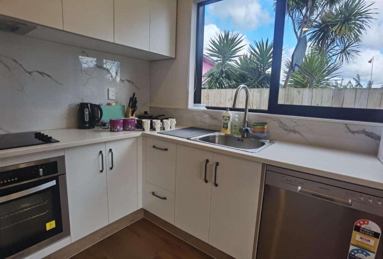 Henderson New House Villa Auckland Buitenkant foto
